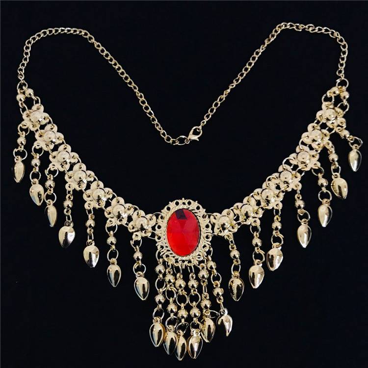 Single diamond necklace